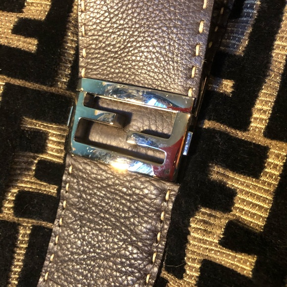 Fendi duffle - Picture 2 of 8
